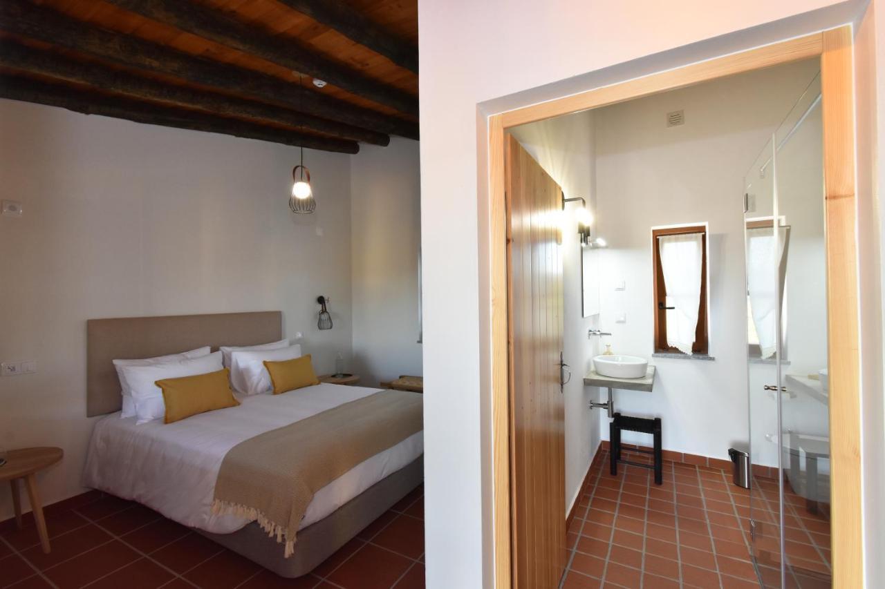 Turismo Rural Pedremoura Guest House Vila Ruiva  Exterior photo