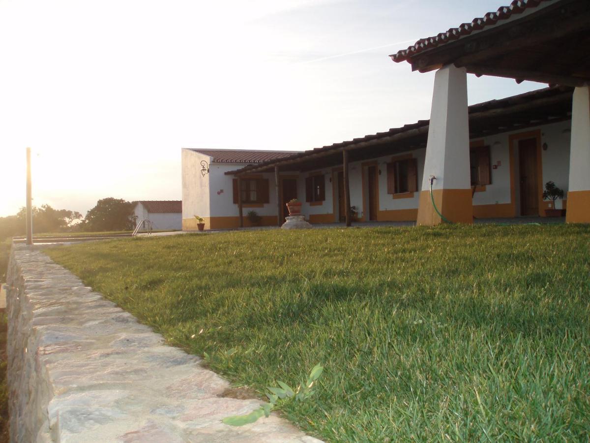 Turismo Rural Pedremoura Guest House Vila Ruiva  Exterior photo
